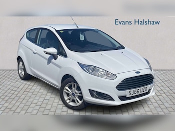 Used Ford Fiesta 2016 for sale - 79001999: Photo