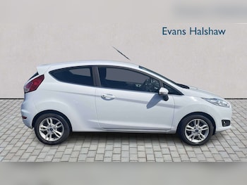 Used Ford Fiesta 2016 for sale - 79001999: Photo