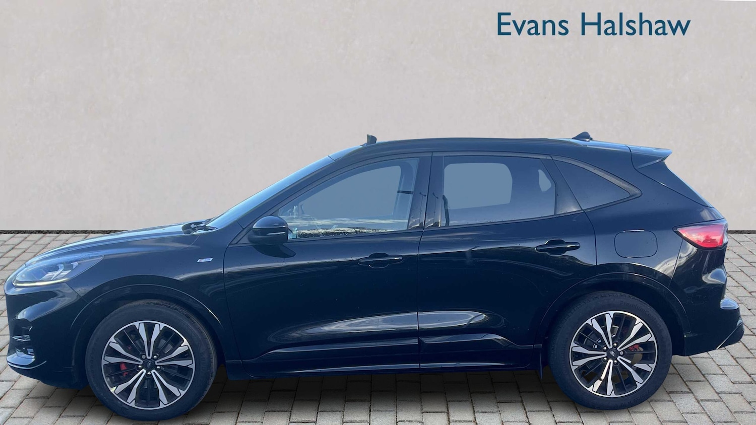 Used Ford Kuga 2021 for sale - 76401308: Photo 4