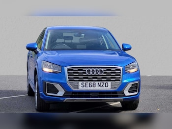 Audi - Q2