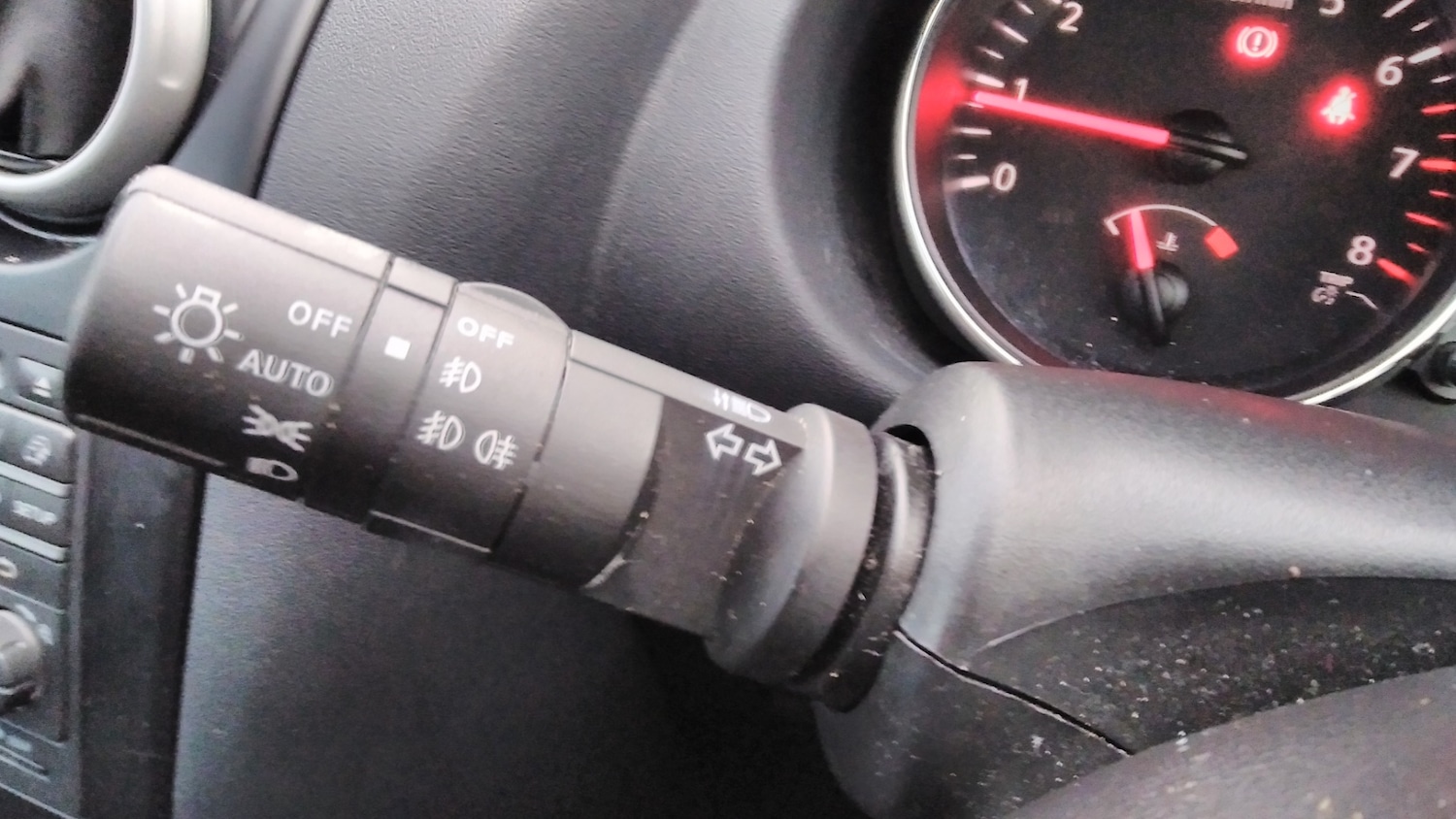 Used Nissan Qashqai 2010 for sale - 77274166: Photo 18