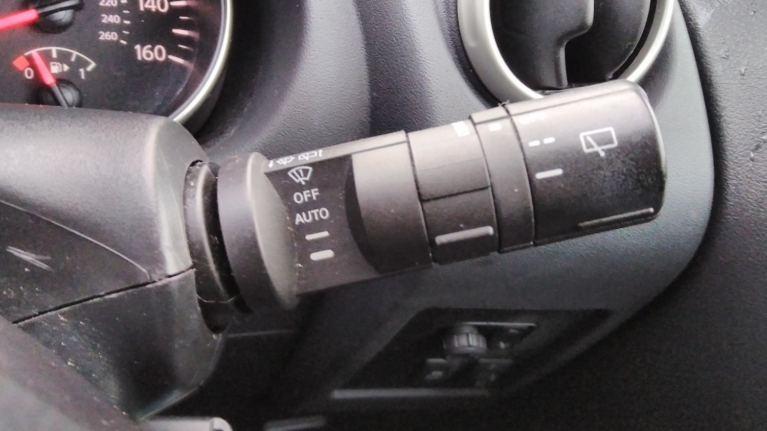 Used Nissan Qashqai 2010 for sale - 77274166: Photo 19