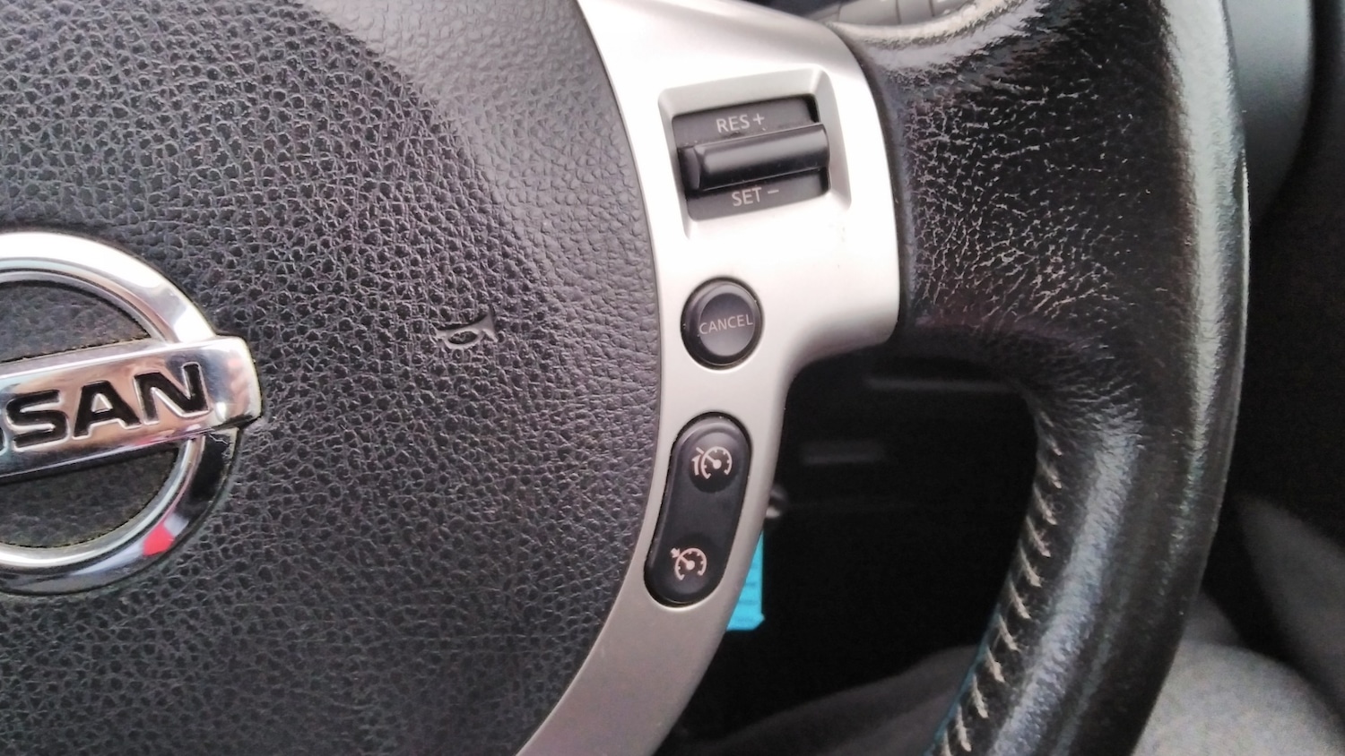 Used Nissan Qashqai 2010 for sale - 77274166: Photo 21