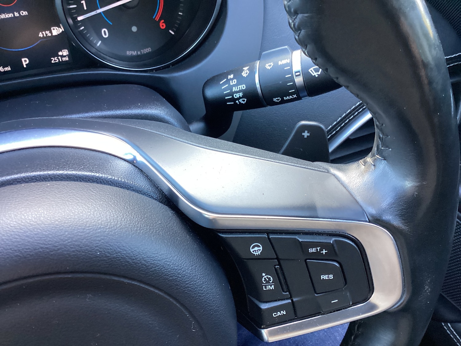 Used Jaguar XE 2016 for sale - 76518661: Photo 22