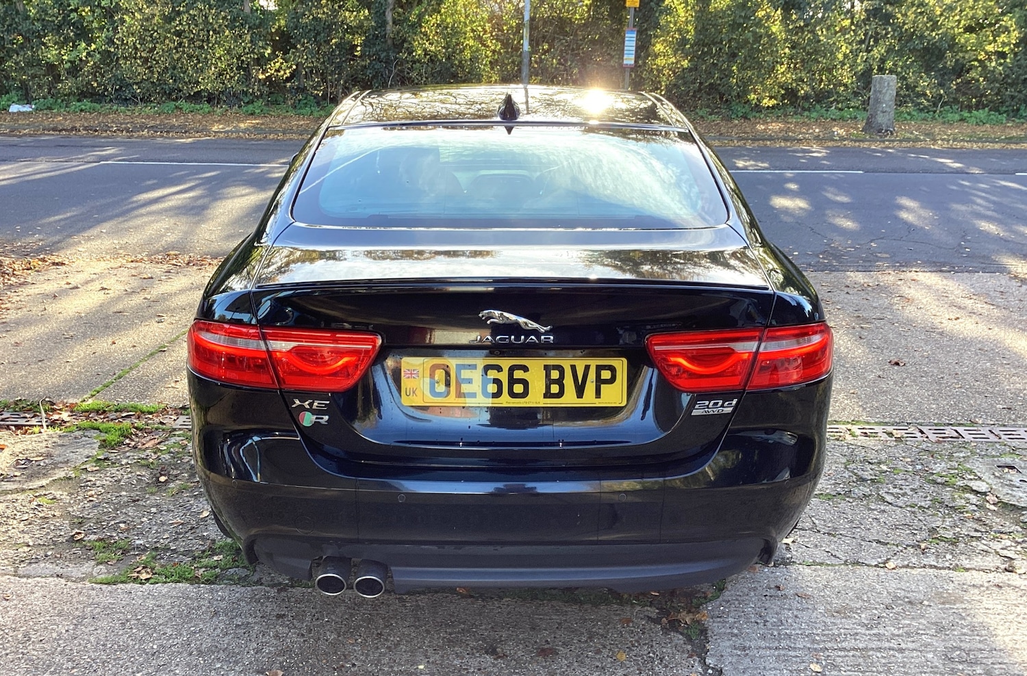 Used Jaguar XE 2016 for sale - 76518661: Photo 6