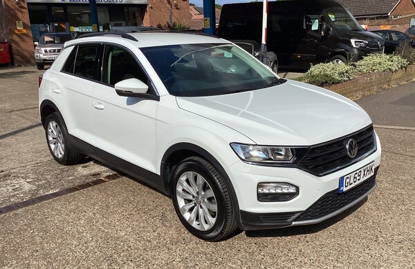 Used Volkswagen T-Roc 2019 for sale - 74923258: Photo 10