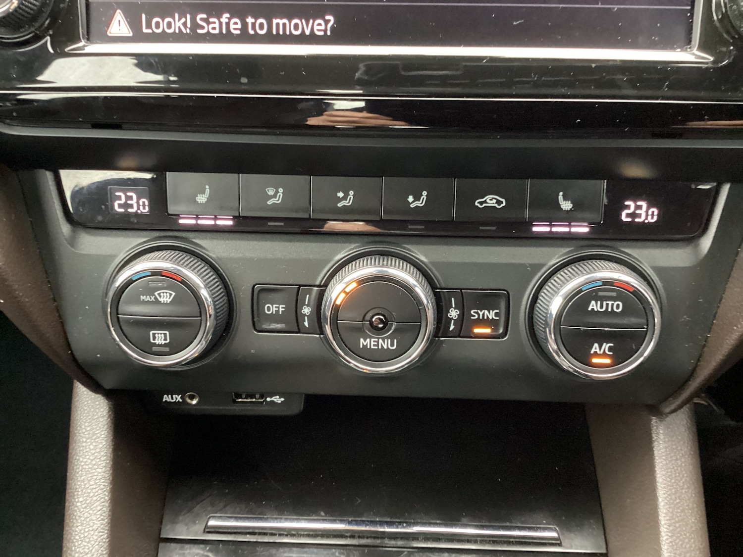 Used Skoda Octavia 2016 for sale - 77420480: Photo 14