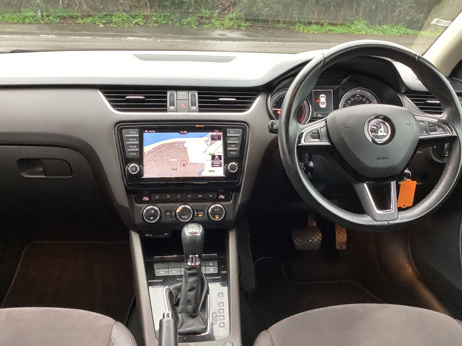 Used Skoda Octavia 2016 for sale - 77420480: Photo 2