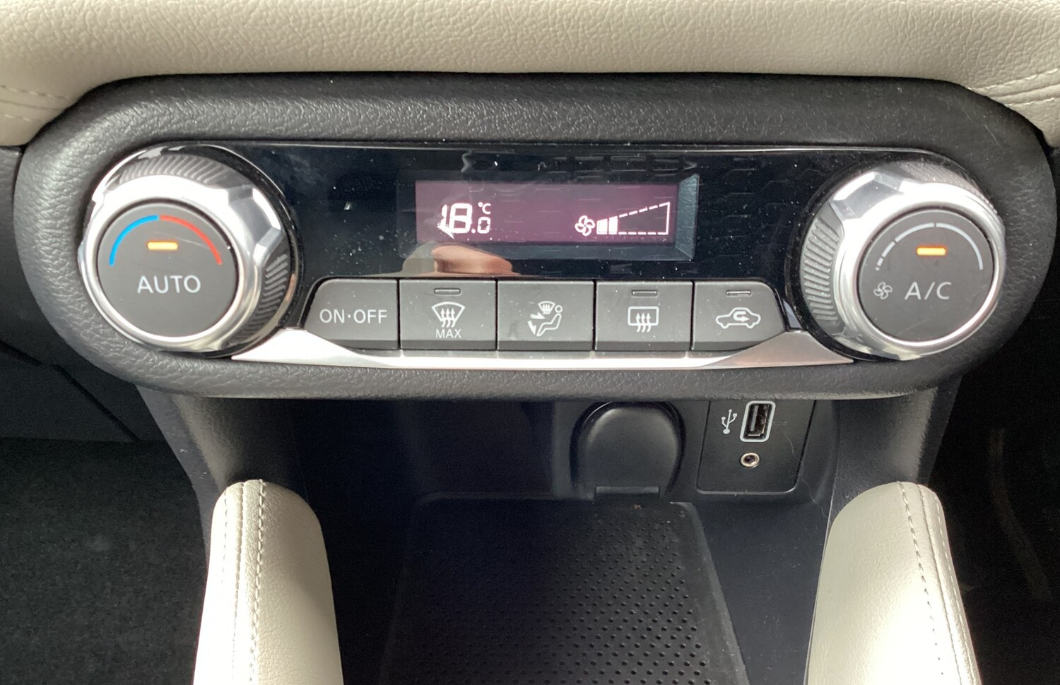 Used Nissan Micra 2019 for sale - 76302441: Photo 17