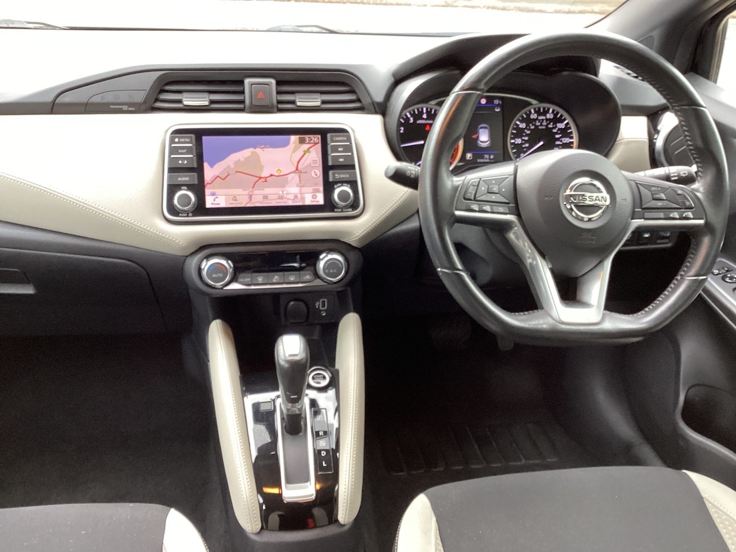 Used Nissan Micra 2019 for sale - 76302441: Photo 2