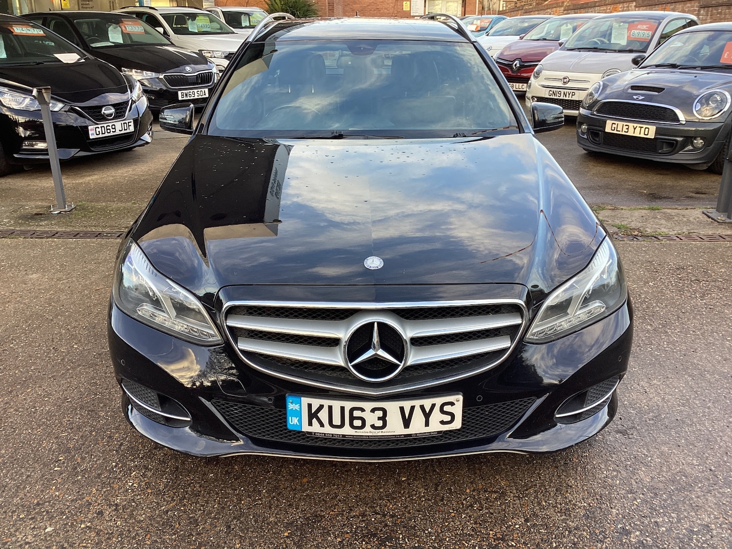 Used Mercedes-Benz E Class 2014 for sale - 77127588: Photo 11
