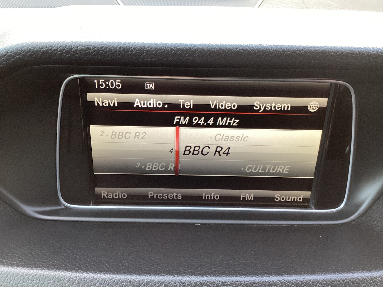 Used Mercedes-Benz E Class 2014 for sale - 77127588: Photo 19