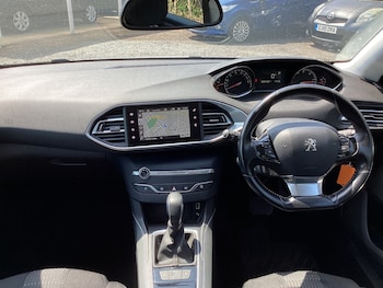 Used Peugeot 308 2016 for sale - 78972299: Photo