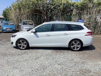 Used Peugeot 308 2016 for sale - 78972299: Photo