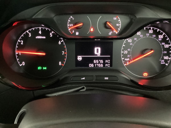 Used Vauxhall Crossland X 2018 for sale - 76161271: Photo 9