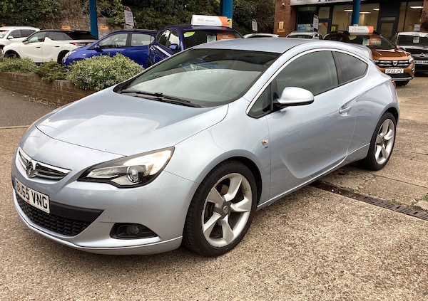Used Vauxhall Astra GTC 2015 for sale - 76077528: Photo 1