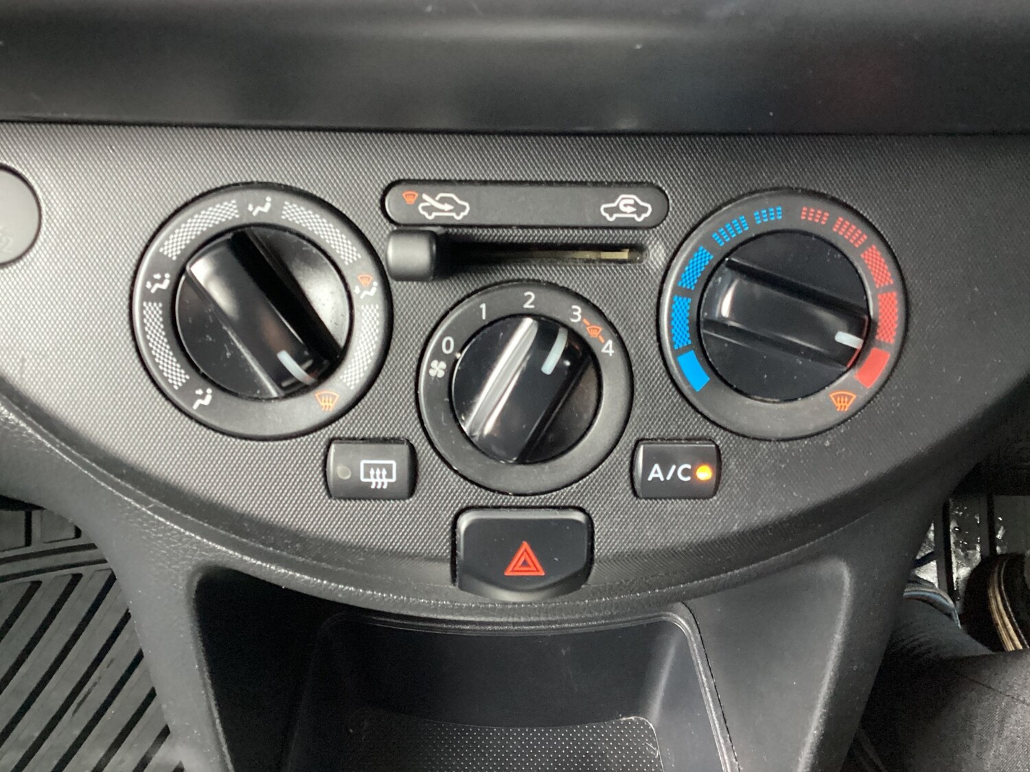 Used Nissan Note 2009 for sale - 76352728: Photo 13