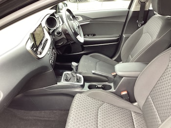 Used Kia Ceed 2020 for sale - 78565617: Photo