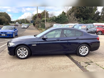 Used BMW 5 Series 2015 for sale - 77651500: Photo