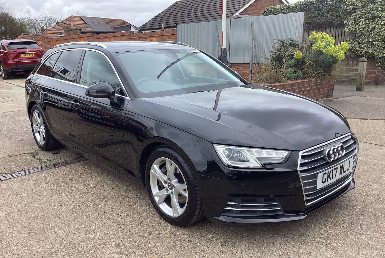 Used Audi A4 2017 for sale - 78108303: Photo 11