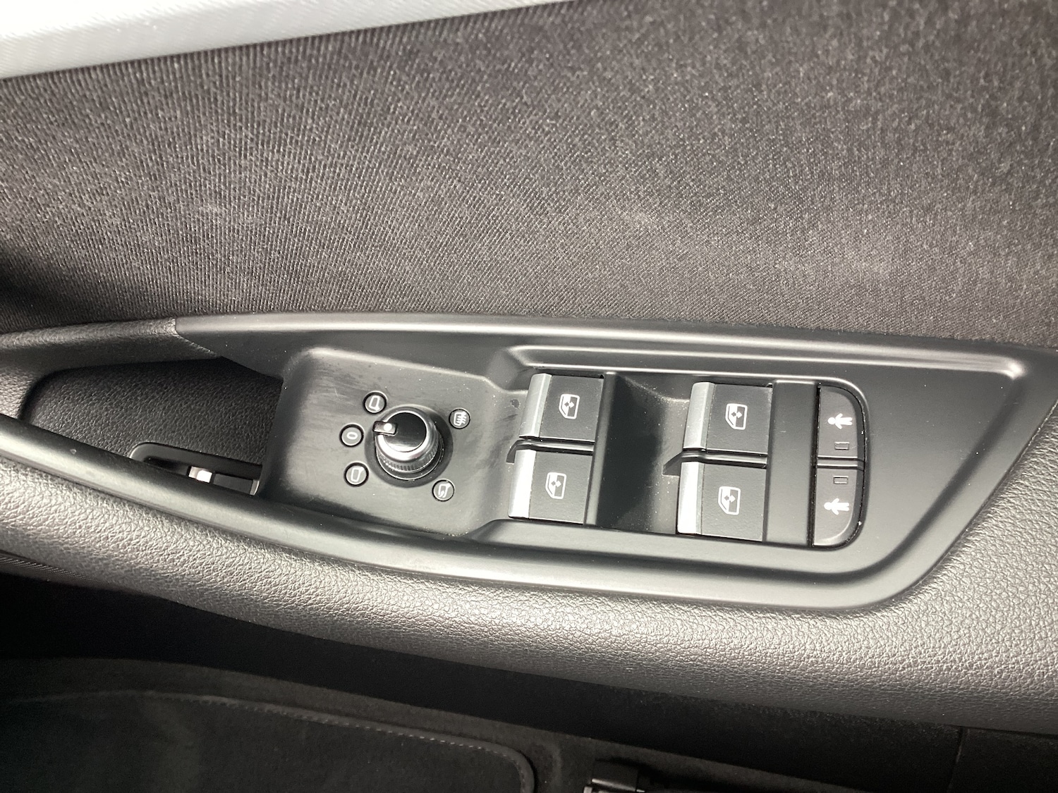 Used Audi A4 2017 for sale - 78108303: Photo 15