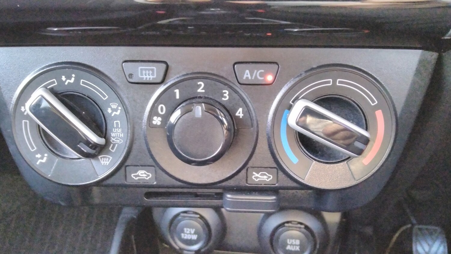 Used Suzuki Swift 2023 for sale - 77258610: Photo 14