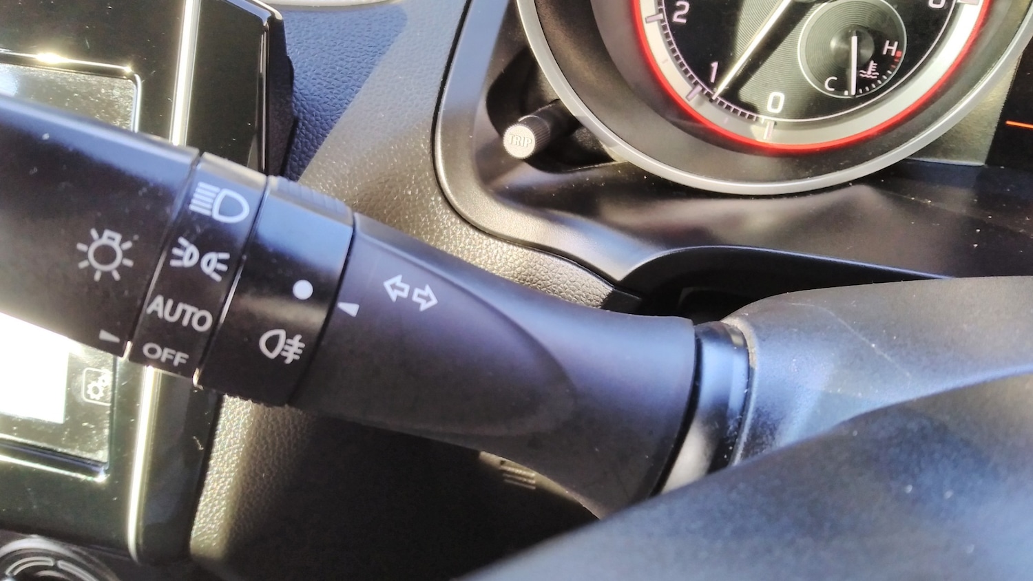 Used Suzuki Swift 2023 for sale - 77258610: Photo 18