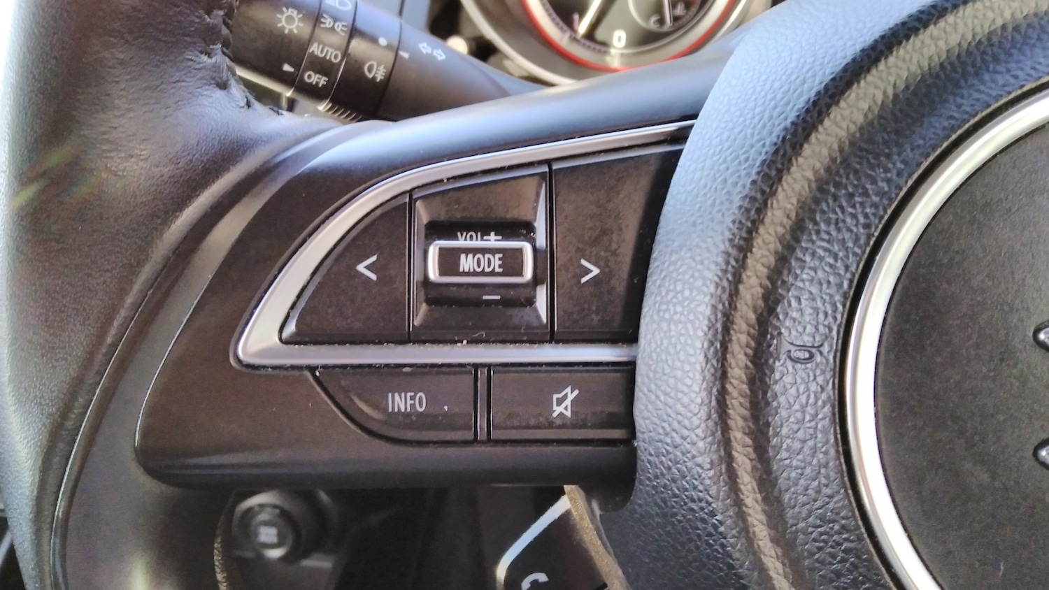 Used Suzuki Swift 2023 for sale - 77258610: Photo 20