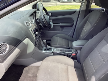 Used Ford Focus 2011 for sale - 78654744: Photo