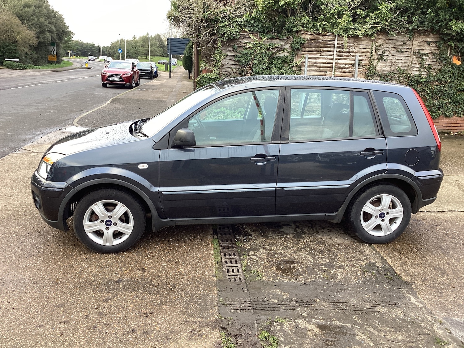 Used Ford Fusion 2010 for sale - 77296574: Photo 3