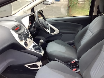 Used Ford Ka 2013 for sale - 77365555: Photo