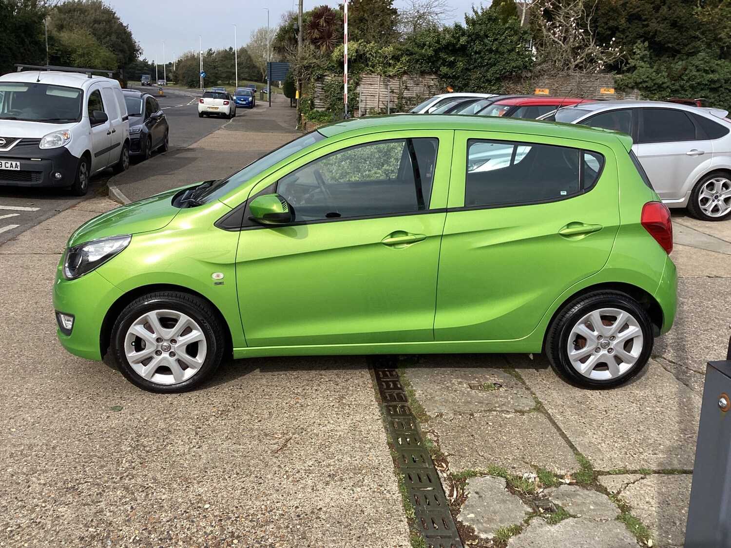 Used Vauxhall Viva 2016 for sale - 78000065: Photo 3