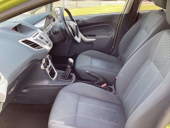 Used Ford Fiesta 2011 for sale - 79504572: Photo