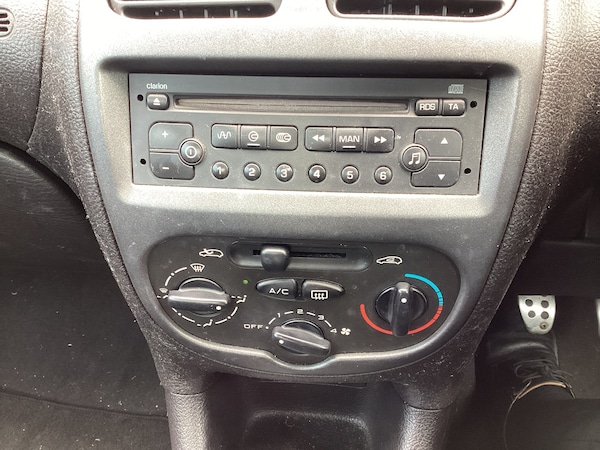Used Peugeot 206 2003 for sale - 75344214: Photo 10