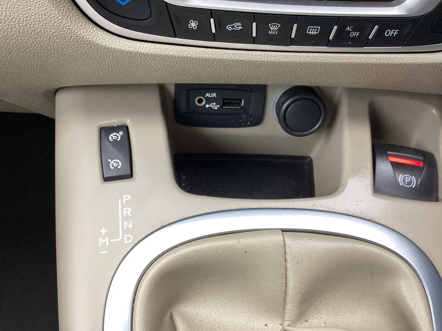 Used Renault Grand Scenic 2010 for sale - 76403476: Photo 19