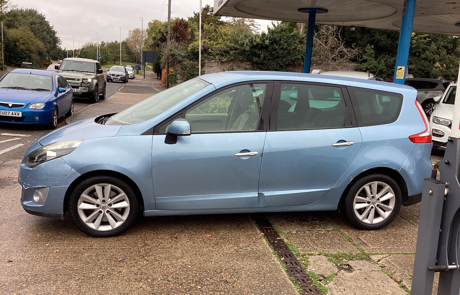 Used Renault Grand Scenic 2010 for sale - 76403476: Photo 3