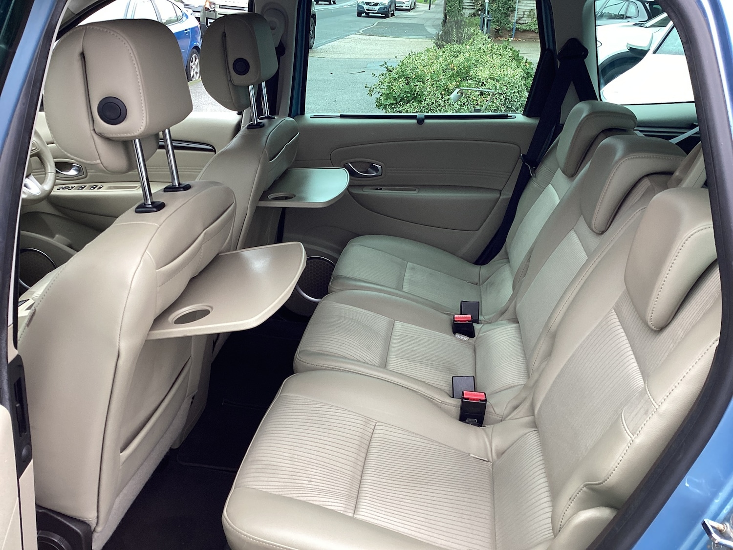 Used Renault Grand Scenic 2010 for sale - 76403476: Photo 5