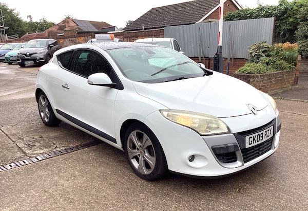 Used Renault Megane 2009 for sale - 75118552: Photo 9