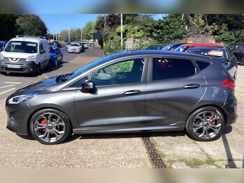 Used Ford Fiesta 2018 for sale - 78324213: Photo