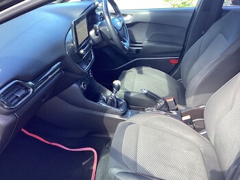 Used Ford Fiesta 2018 for sale - 78324213: Photo