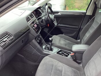 Used Volkswagen Tiguan 2018 for sale - 77417506: Photo