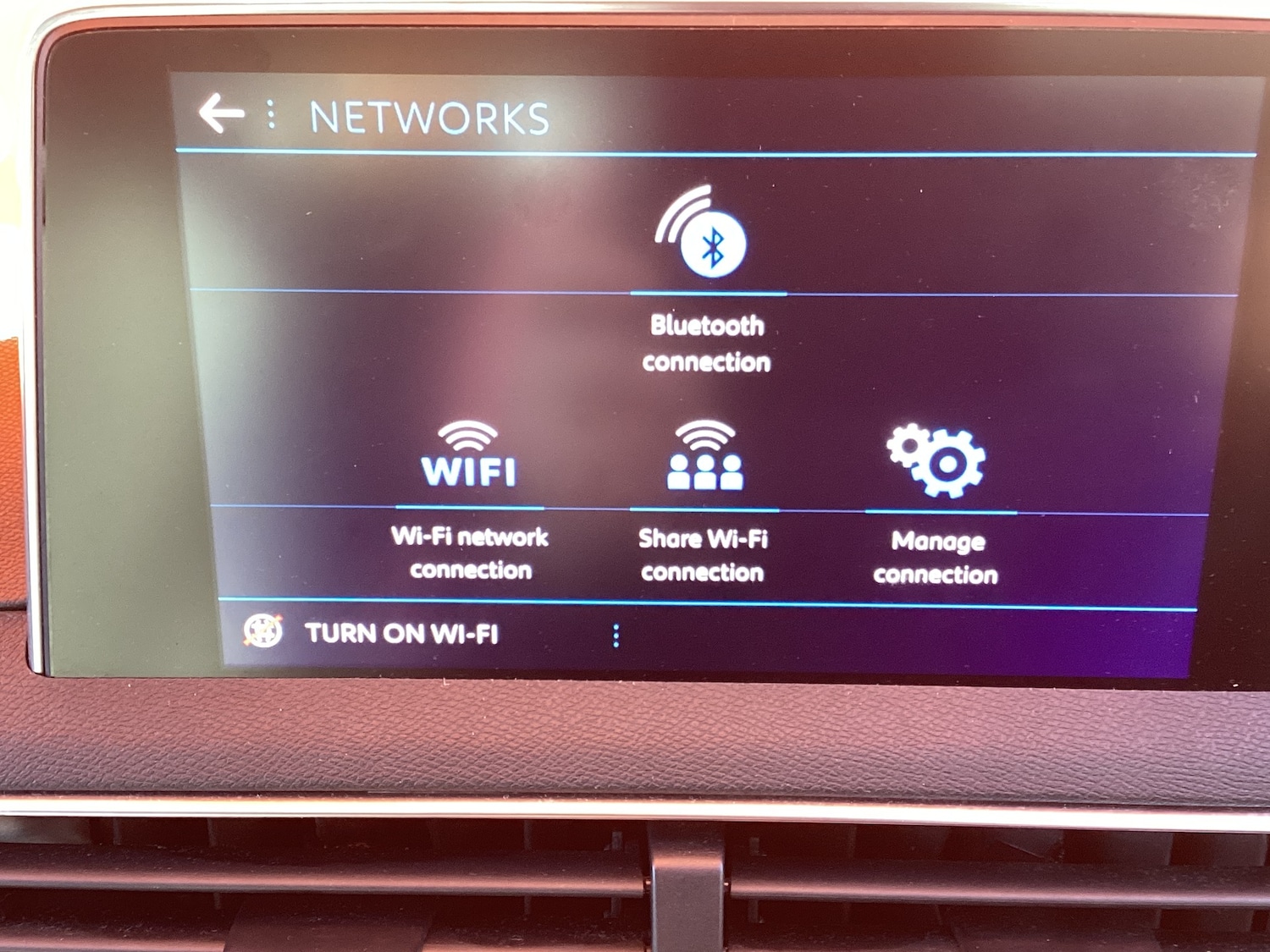 Used Peugeot 3008 2018 for sale - 77445529: Photo 18