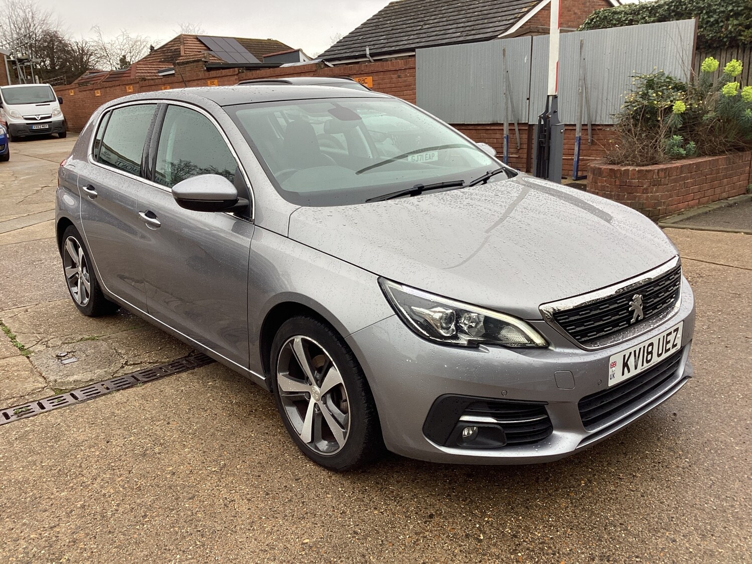 Used Peugeot 308 2018 for sale - 77701520: Photo 11