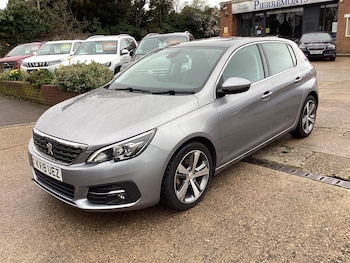 Used Peugeot 308 2018 for sale - 77701520: Photo