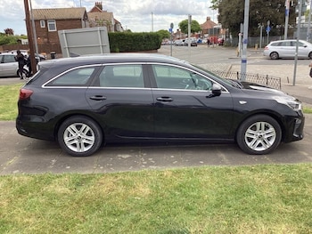 Used Kia Ceed 2020 for sale - 79504600: Photo