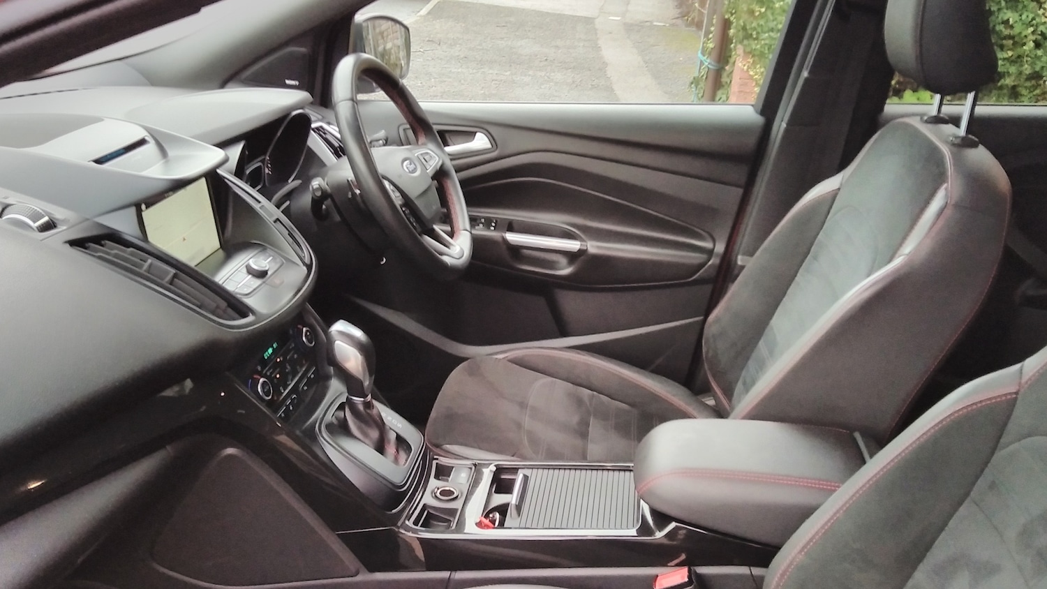 Used Ford Kuga 2018 for sale - 77168357: Photo 4