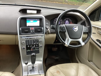 Used Volvo XC60 2009 for sale - 76762859: Photo