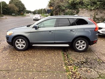 Used Volvo XC60 2009 for sale - 76762859: Photo