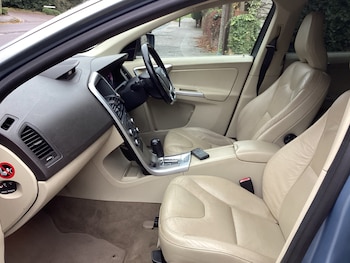 Used Volvo XC60 2009 for sale - 76762859: Photo