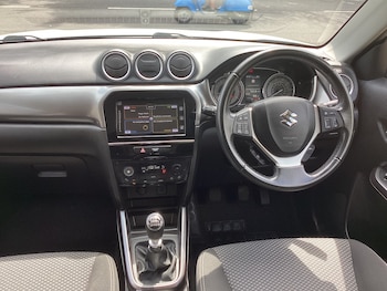 Used Suzuki Vitara 2021 for sale - 75260133: Photo